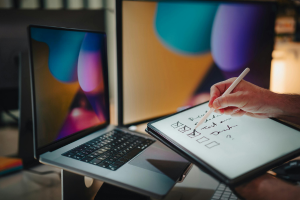 Graphic Design for Social Commerce